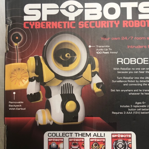 SPYBOTS Cybernetic Security Robots ROBOEAR Yellow Remote Listening Robot NEW - Picture 2 of 7